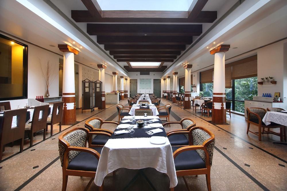 เมอร์รา ปัทนา โฮเต็ล Hotel ปัฏนา ภายนอก รูปภาพ