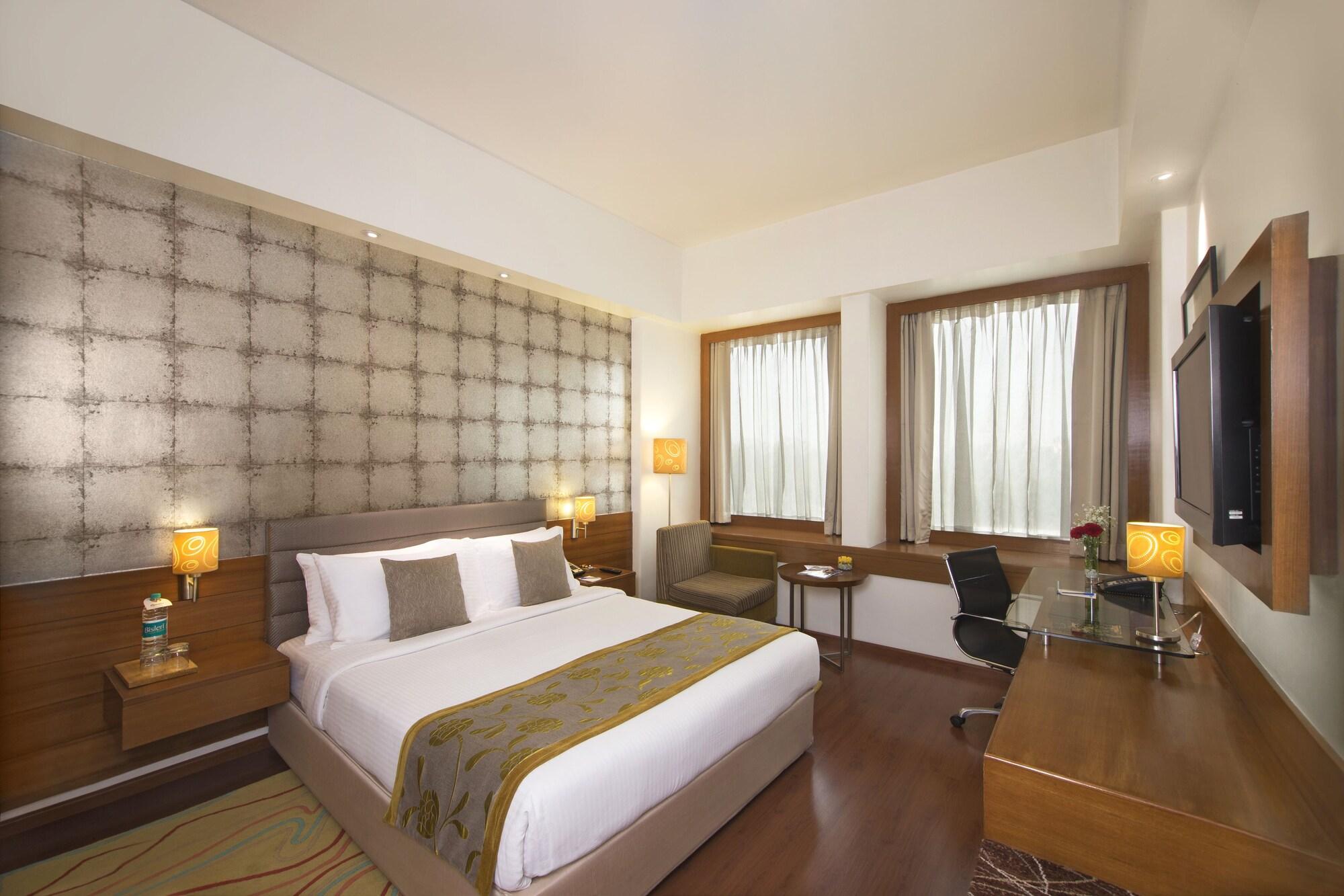 เมอร์รา ปัทนา โฮเต็ล Hotel ปัฏนา ภายนอก รูปภาพ
