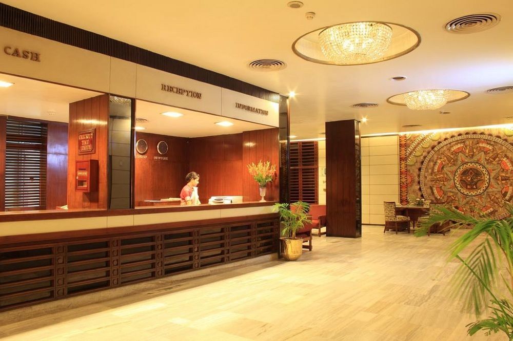 เมอร์รา ปัทนา โฮเต็ล Hotel ปัฏนา ภายนอก รูปภาพ