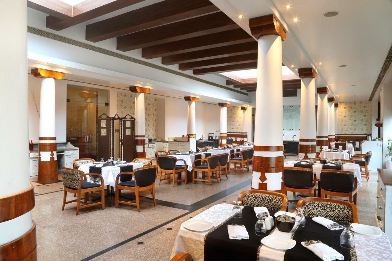 เมอร์รา ปัทนา โฮเต็ล Hotel ปัฏนา ภายนอก รูปภาพ